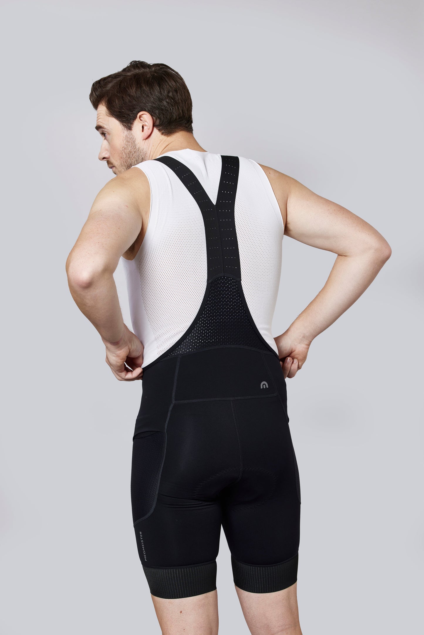 Sleeveless Base Layer w/ Drynamo™