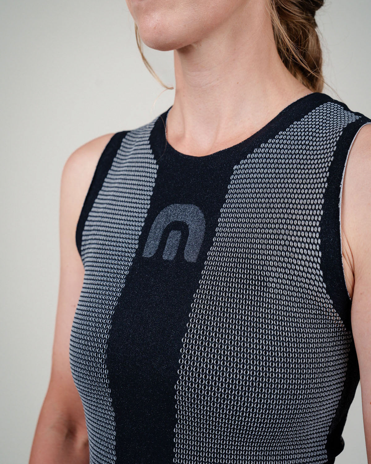 Women's Sleeveless Base Layer w/ Drynamo™