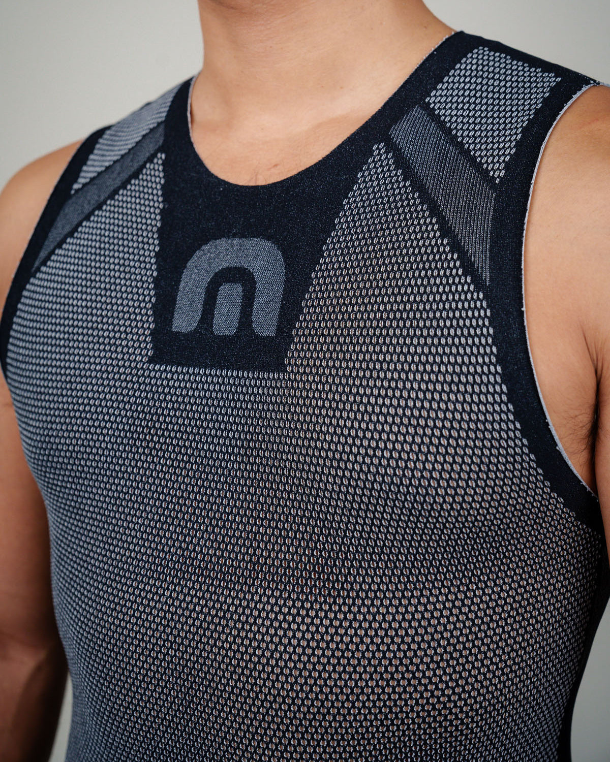 Endura fishnet cheap base layer