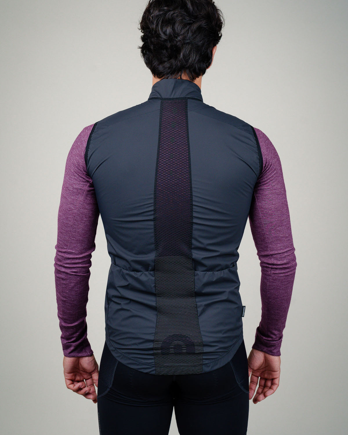 Men's Lightweight Hybrid Wind Vest